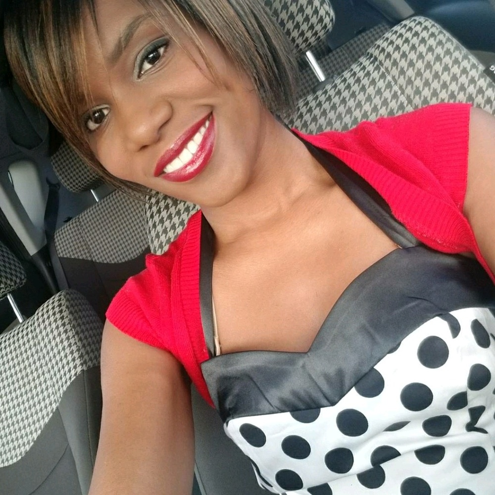 Meet your Posher, Tonya